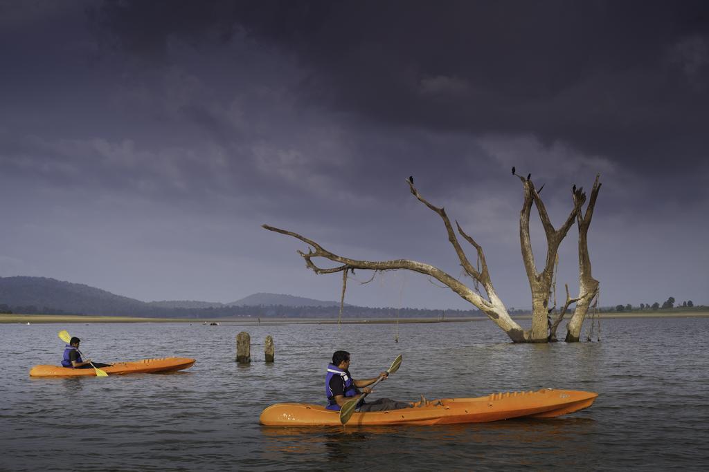 Отель The Serai Kabini Begur Экстерьер фото